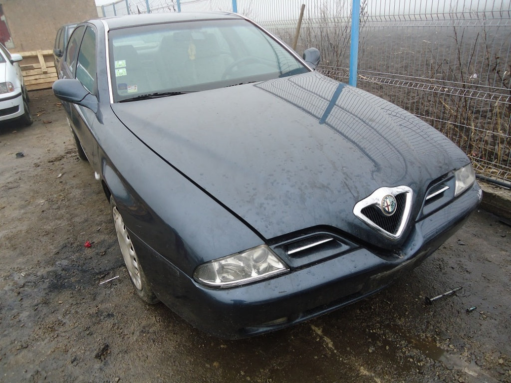 Alfa Romeo 166 din 2002, 3.0 v6 24v,