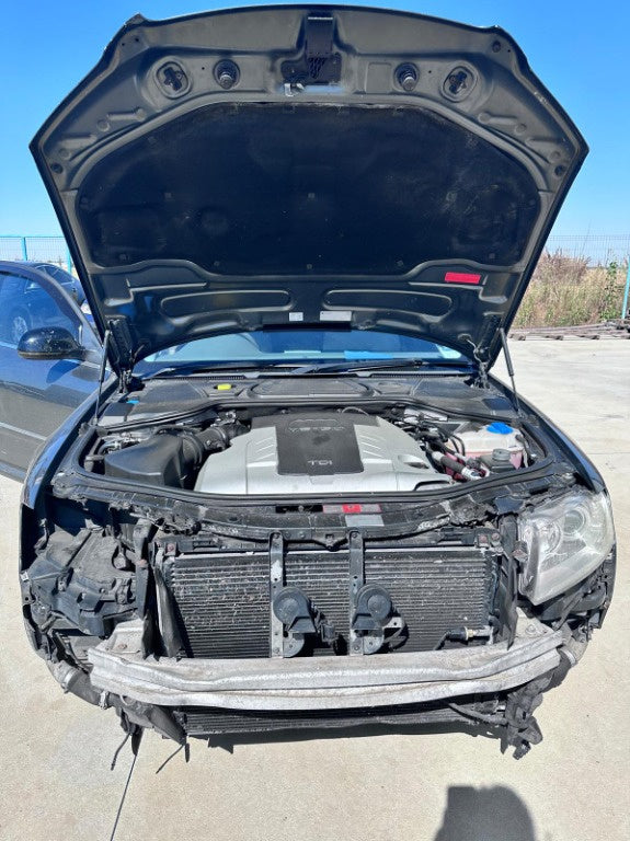 Audi A8 din 2008 , motor 3.0 diesel tip ASB
