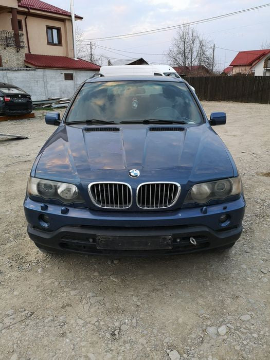 BMW X5 4.4i orice piesa