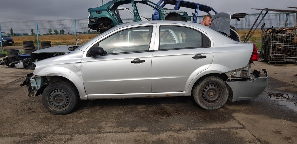 Chevrolet Aveo din 2007, motor 1.2 benzina , tip B12S1