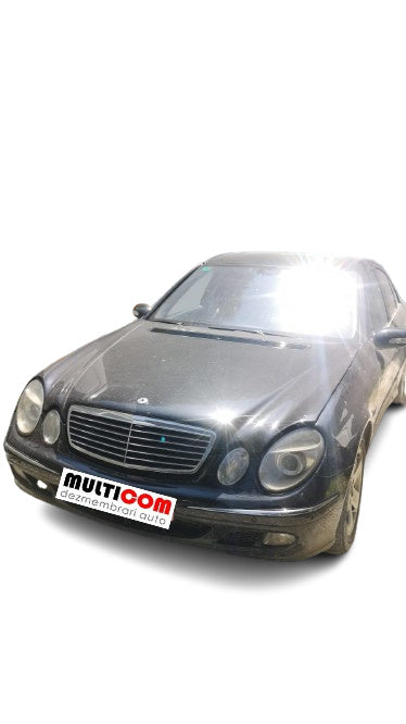Dezmembrăm Mercedes E270 CDI 2.7 diesel
