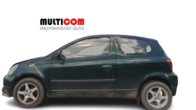 Dezmembrăm Toyota Yaris 2002, benzină