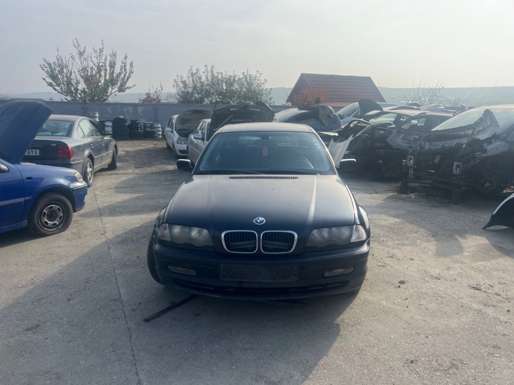 Dezmembrări BMW 320d e46 anul 2002