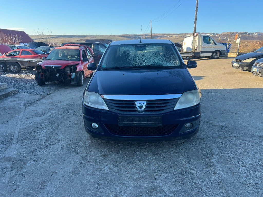 Dezmembrări Dacia Logan 1,2 benzina anul 2012
