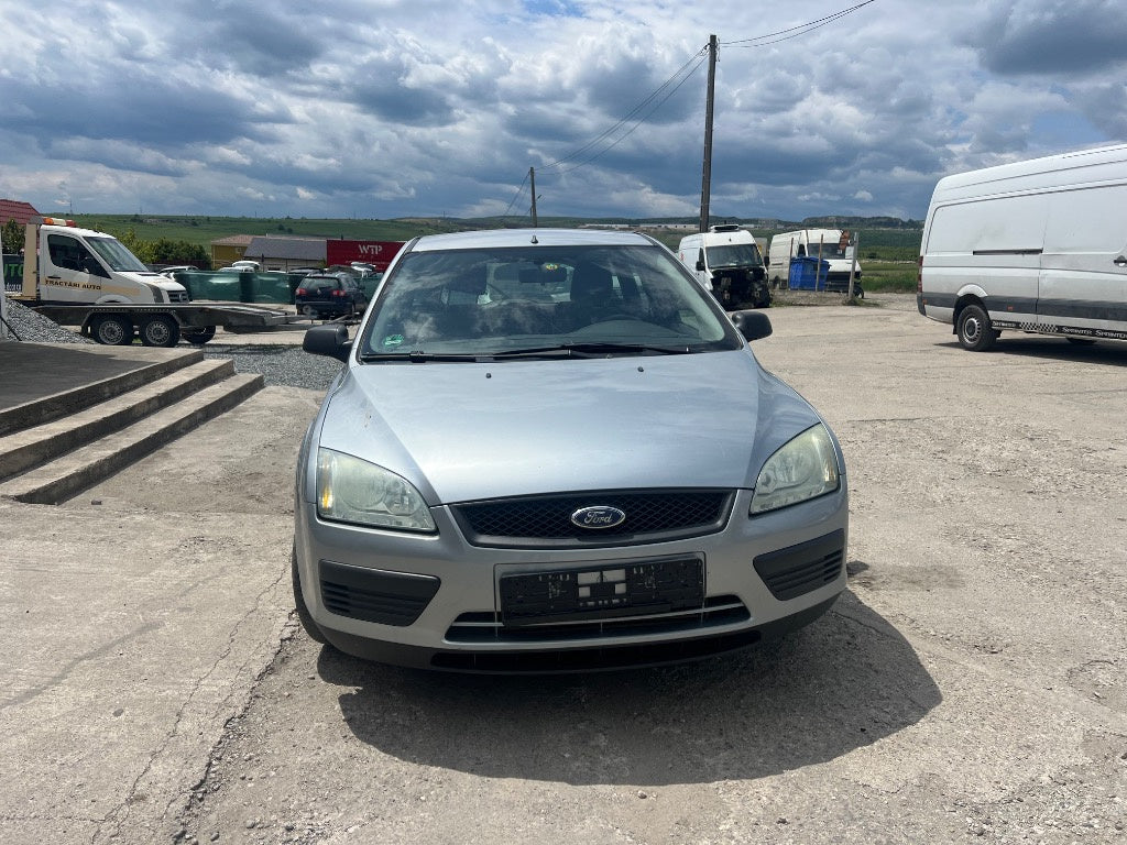 Dezmembrări Ford focus 2 motor 1,6 tdci anul 2005