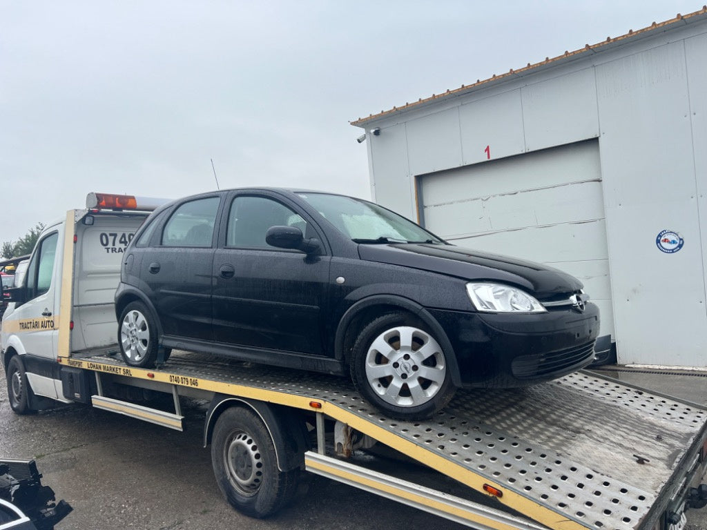 Dezmembrări Opel Corsa c 1,7 dti anul 2003 tip motor Y17dt