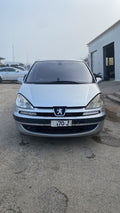 Dezmembrări Peugeot 807 motor 2,2 hdi anul 2002 tip motor 4HW