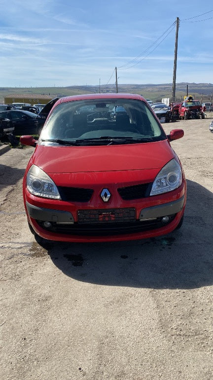 Dezmembrări Renault Megane scenic 1,6 benzina anul 2007 tip motor K4M