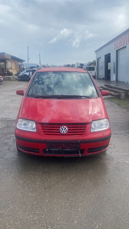 Dezmembrări vw sharan 1,8 benzină anul 2003 tip motor AWC