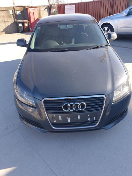 Dezmembram Audi A3 caroserie 8p 2.0 tdi euro 5 cod cbb 170cp manual