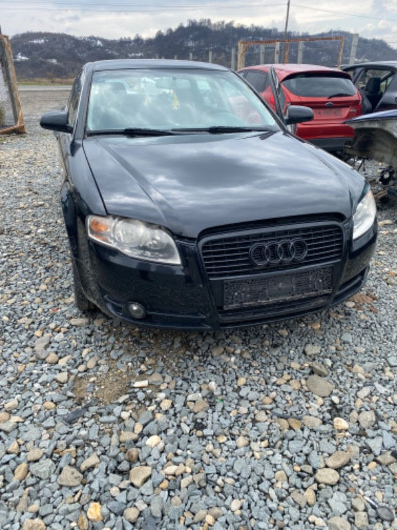 Dezmembram Audi A4 B7 2.0 Tdi Cod BLB Cutie manuala 6+1 Cod HCF An 2005 Berlina