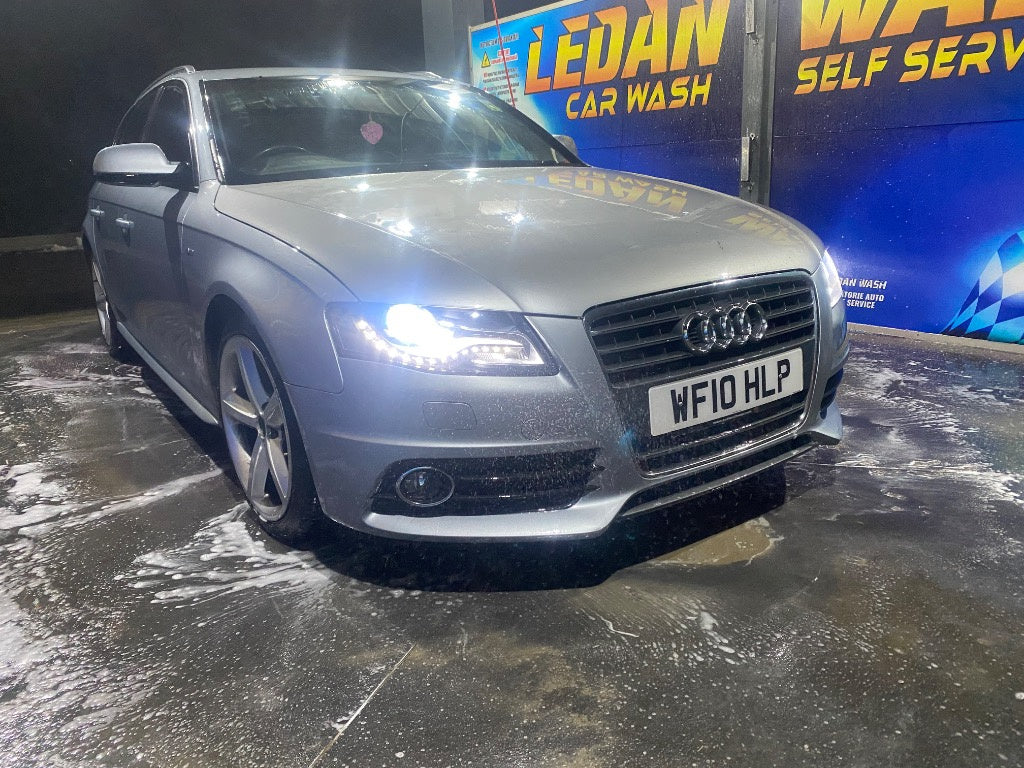 Dezmembram Audi A4 B8 2.0 TDI CAG Cutie manuala an 2010