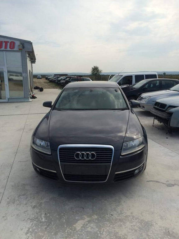 Dezmembram Audi A6 4f 2.0 tdi blb