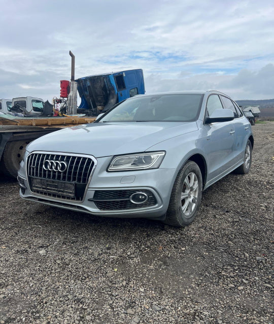Dezmembram Audi Q5 8R [facelift] [2012 - 2017] Crossover 2.0 TFSI Hybrid Tiptronic quattro (211 hp) S-LINE