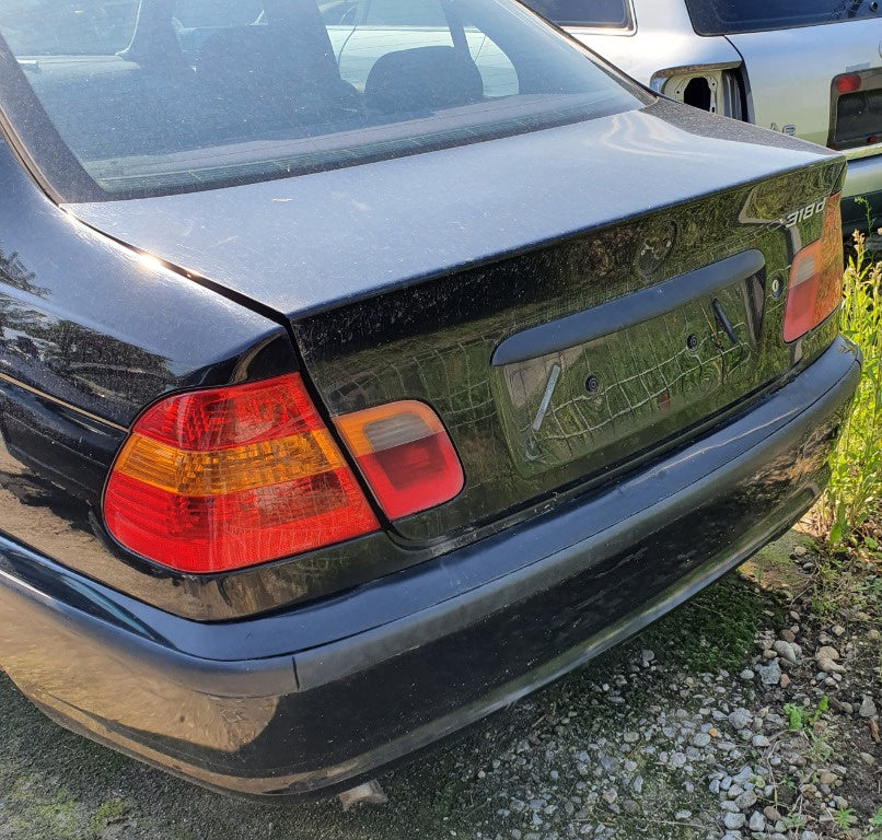 Dezmembram Bmw 318d din 2003