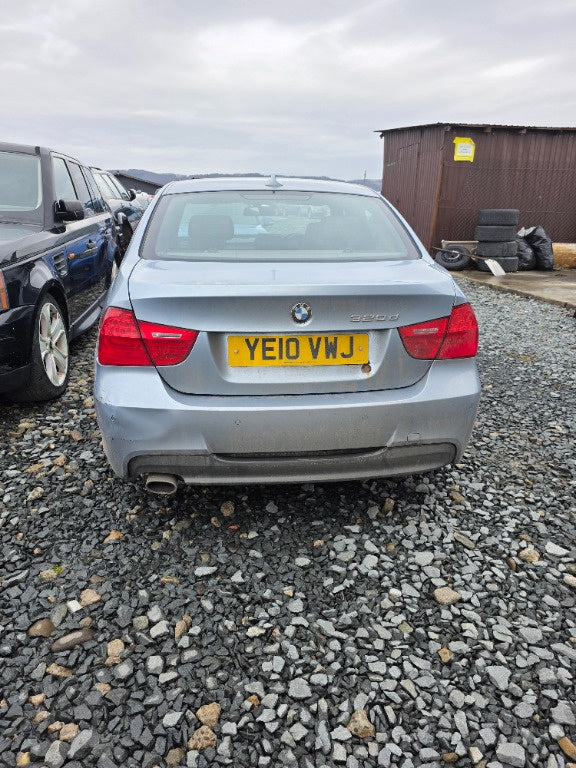 Dezmembram BMW E90 M Paket 320 184 cp N47d20C an 2011 cutie manuala