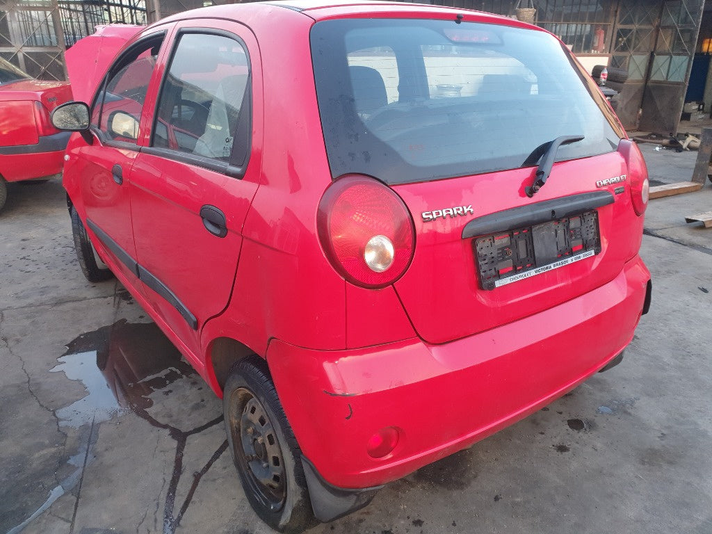 Dezmembram Chevrolet Spark 0,8b 2010