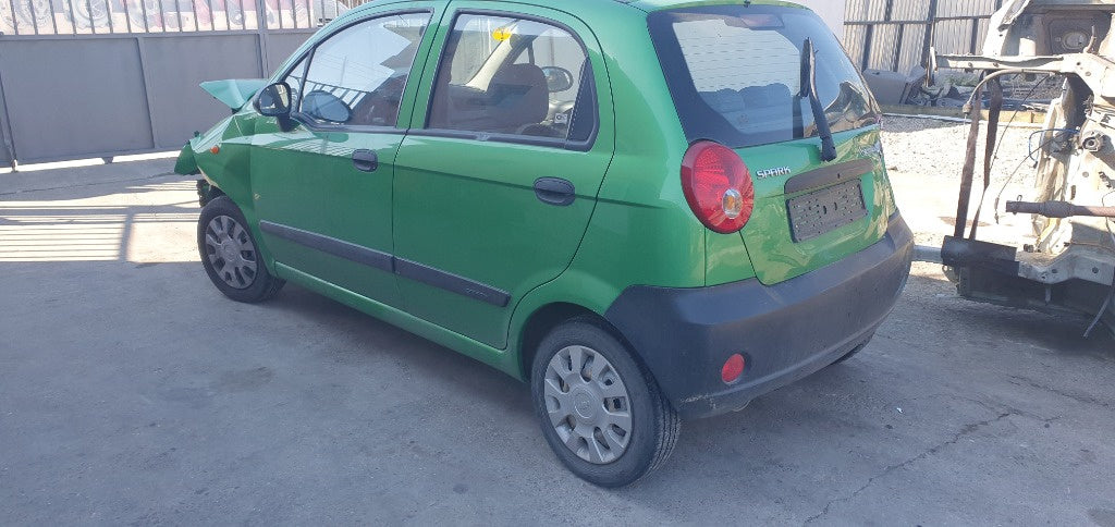 Dezmembram Chevrolet Spark din 2006