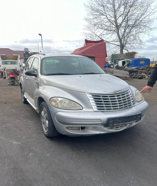 Dezmembram Chrysler PT Cruiser [2000 - 2006] Hatchback 2.0 MT (141 hp)
