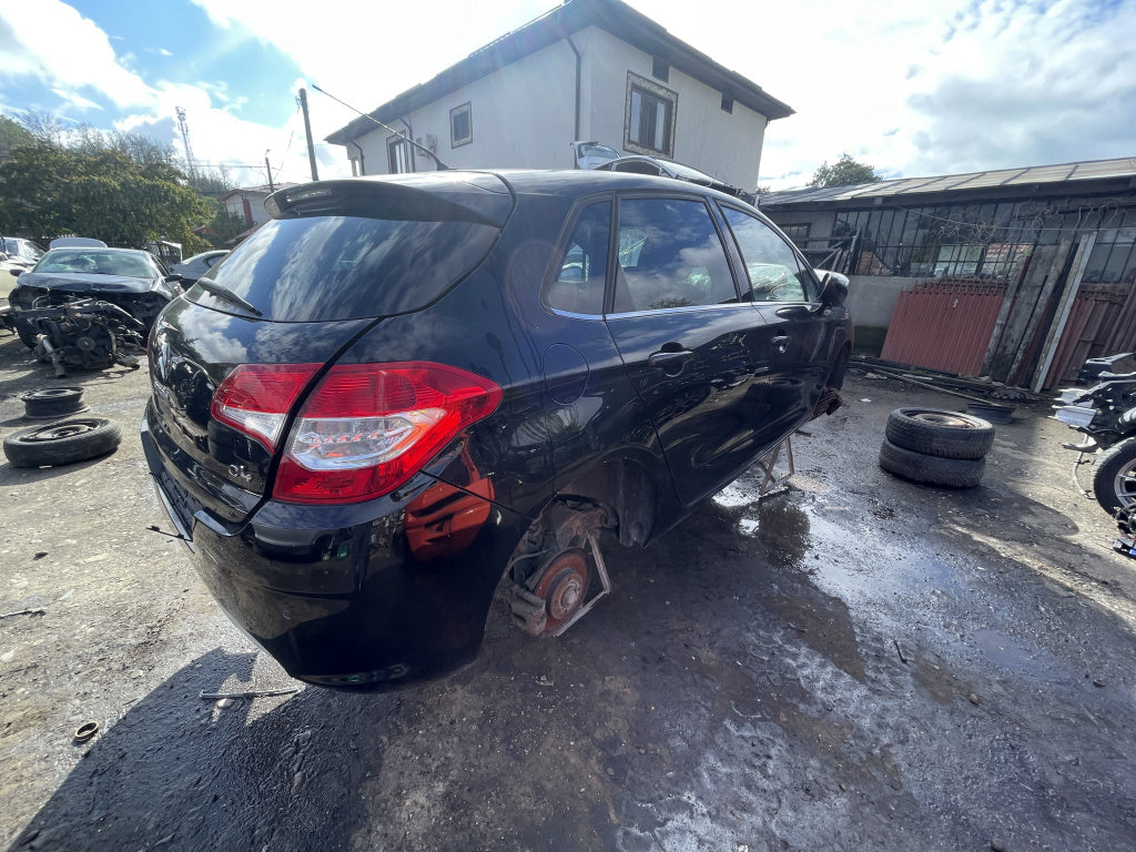 Dezmembram Citroen C4 1.6b 2014