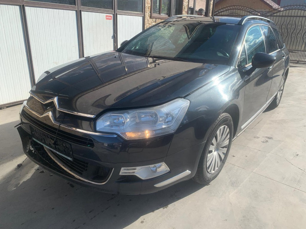 Dezmembram Citroen C5 2010 1.6 d
