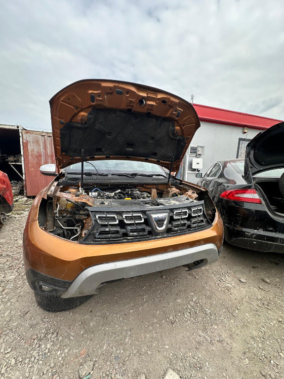 Dezmembram Dacia Duster 2018,Portocaliu,1.5 motorina,80 kw,109 CP,Tip Motor - K9K-G6