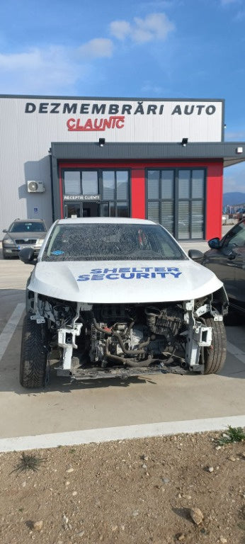 Dezmembram Dacia Logan III 1.0 SCe B4D 419 cod cutie JH3 911