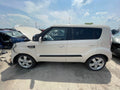 Dezmembram Dezmembrez KIA SOUL 2010 1.6 D Dezmembrat