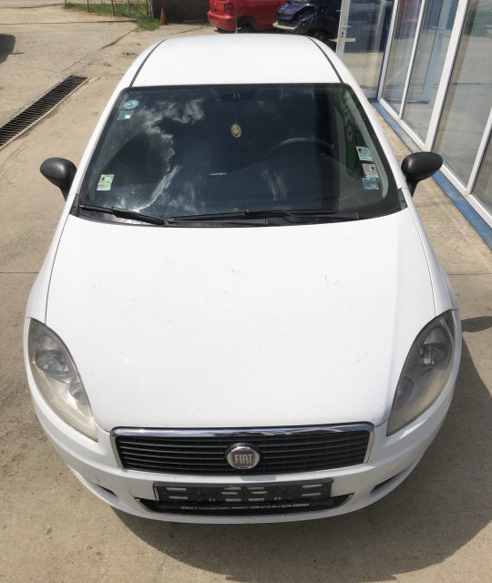 Dezmembram Fiat Linea [2006 - 2012] Sedan