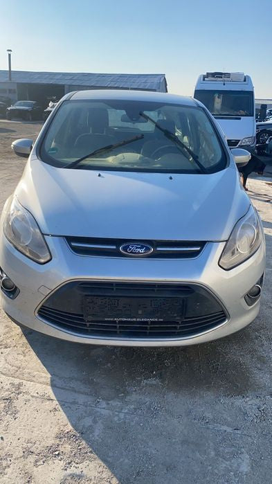 Dezmembram Ford C-max 1.6 benzina 125 cp an 2014 cod motor PNDA