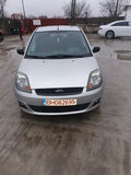 Dezmembram ford fiesta Mk6 1.4 benzina manual 5+1 trepte.motor cutie