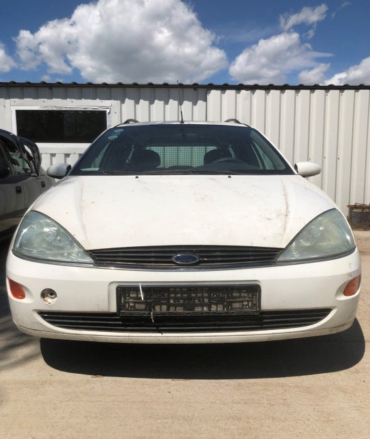 Dezmembram Ford Focus [1998 - 2004] wagon 5-usi 1.8 Tddi MT (90 hp)