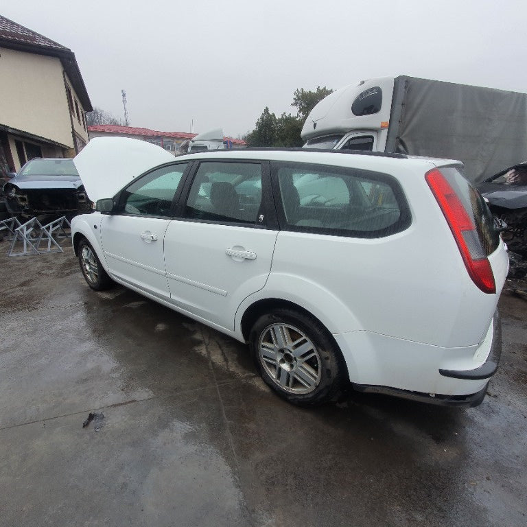 Dezmembram Ford Focus 2 Break 1.8 tdci KKDA