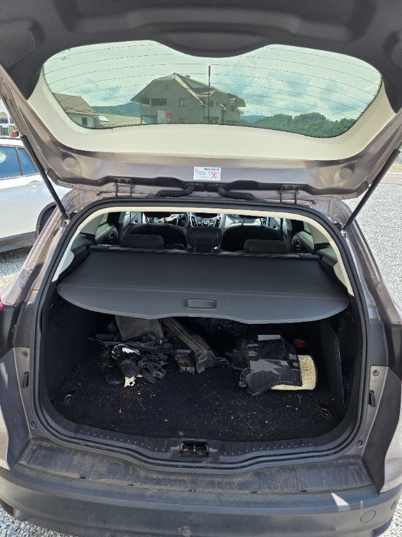 Dezmembram Ford Focus 3 2.0 Tdci cutie automata PowetShift an 2012 125.000 km