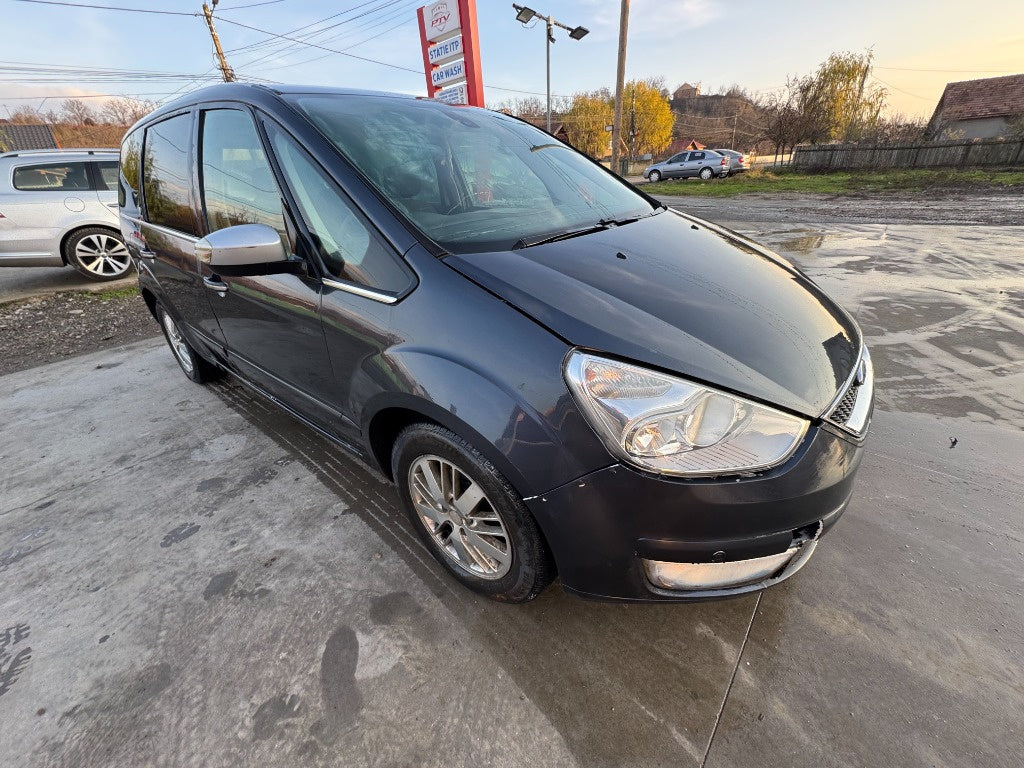 Dezmembram Ford Galaxy 2.0 tdci QXWB 7locuri