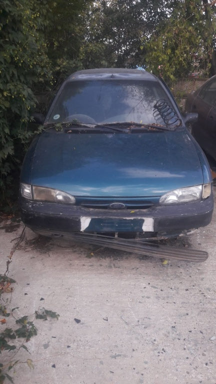 DEZMEMBRAM FORD MONDEO 1993 1.6 16V BERLINA CARSERO SECOND HAND BACAU