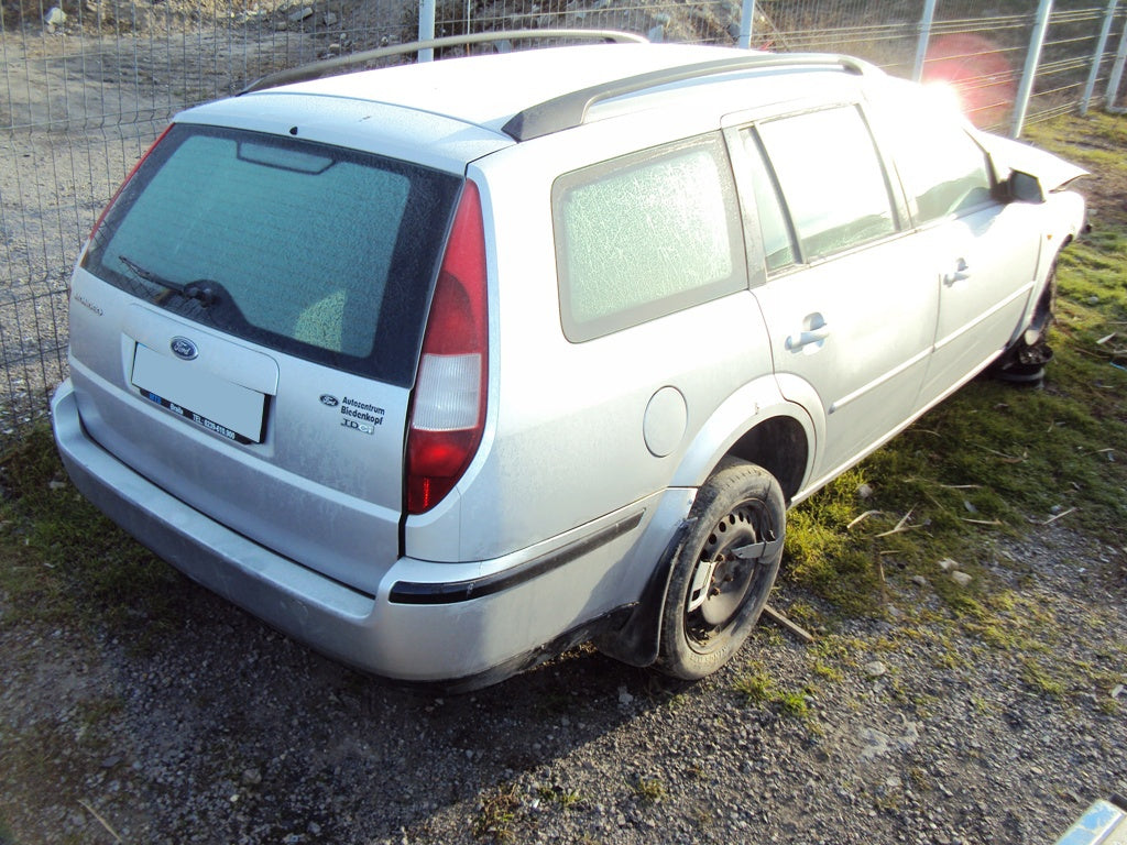 Dezmembram Ford Mondeo 2000 - 2.0d