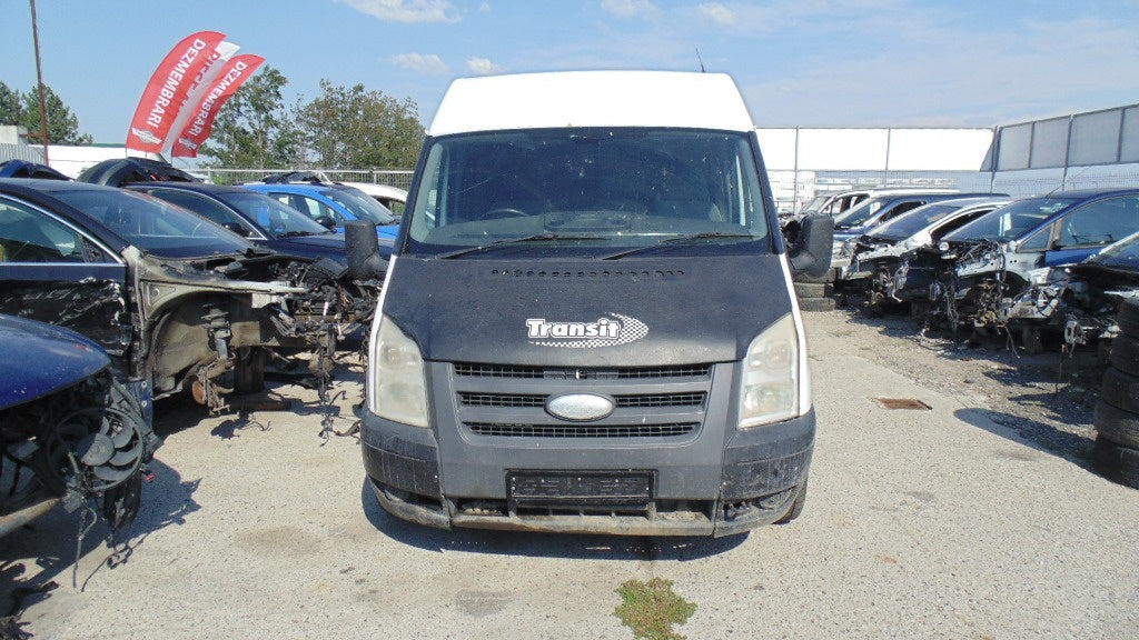 Dezmembram Ford Transit motor 2.2 tdci Euro 4 cod P8FA an 2009