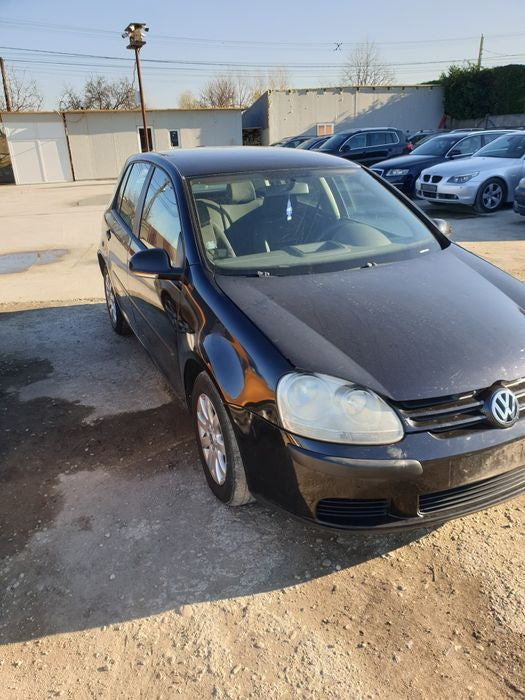Dezmembram golf 5 1.9 tdi cod motor BRU cutie manuala 5 trepte