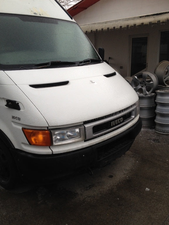 Dezmembram Iveco Daily 2.8 , fabr 2003