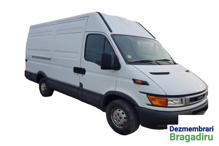 Dezmembram IVECO Daily 3 [1999 - 2006] Autoutilitara duba 5-usi 2.3 JTD MT (116 hp)