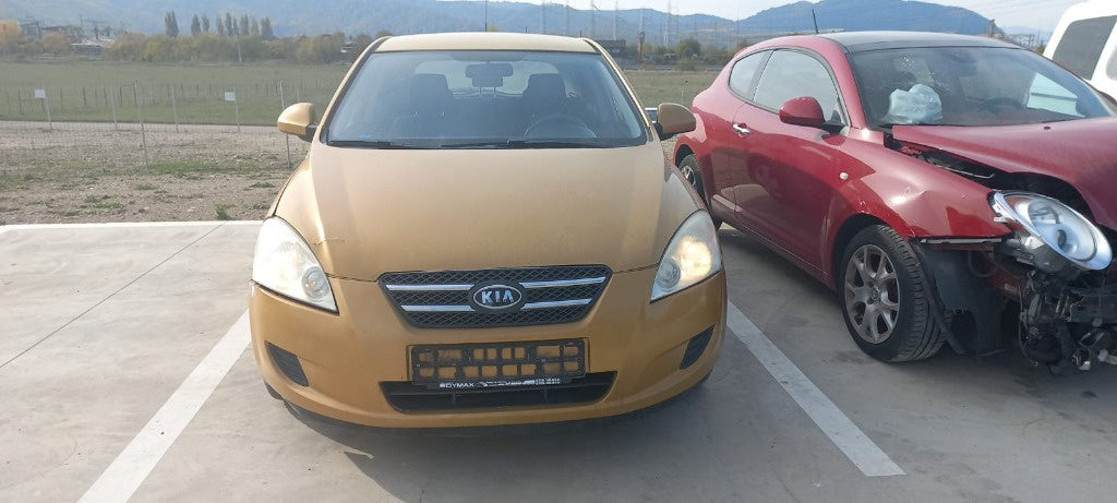 Dezmembram Kia Cee`d 1.4 G4FA