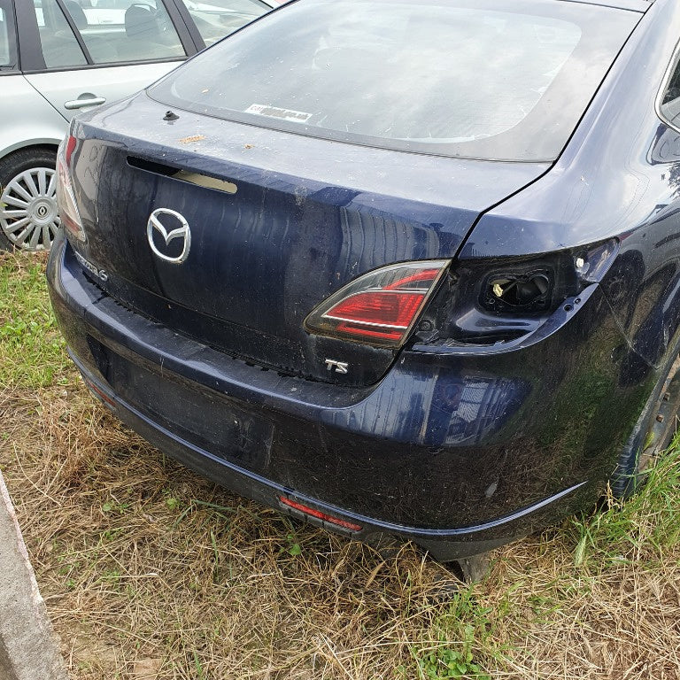 Dezmembram Mazda 6 din 2010