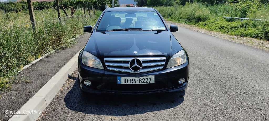 Dezmembram Mercedes-Benz C-Class W204 Limuzina