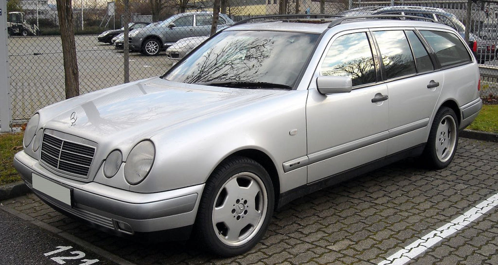 Dezmembram Mercedes-Benz E-Class W210/S210 [1995 - 1999] wagon 5-usi 290 TD AT (129 hp) Combi (S210)