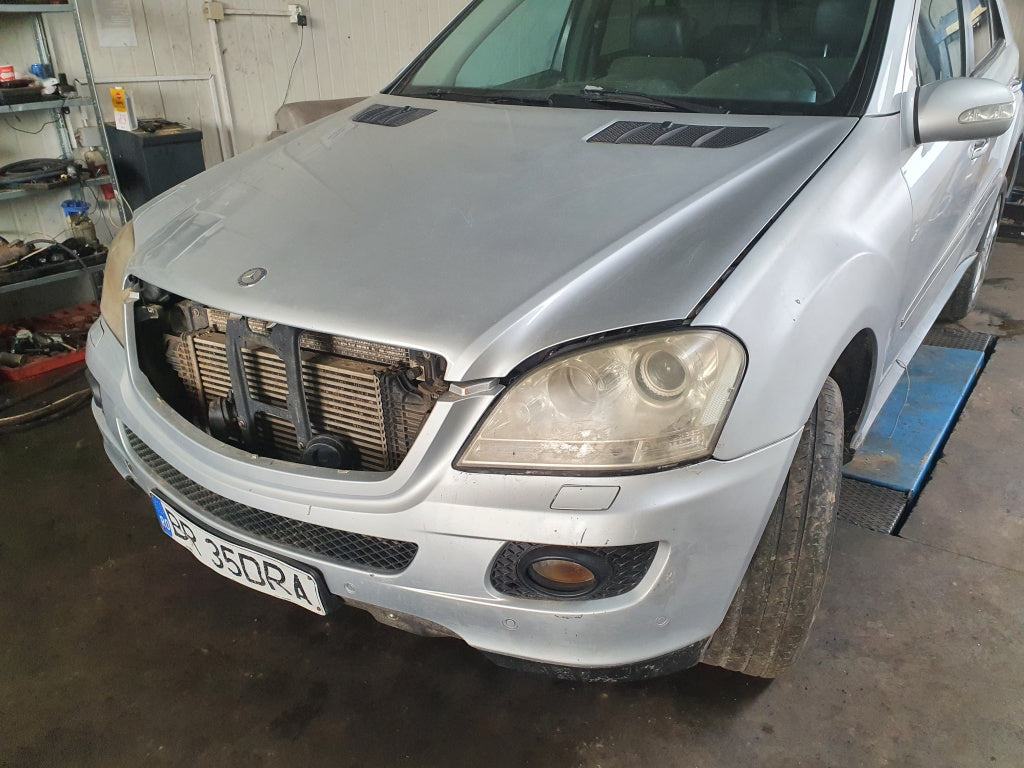 Dezmembram Mercedes-Benz ML W164, 2008, 3.0 d tip-642.940 224HP