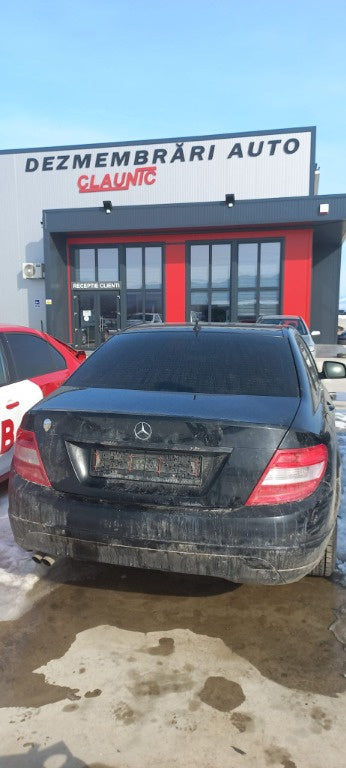 Dezmembram Mercedes C 200 CDI W204 cod motor 646 811