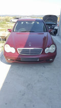Dezmembram Mercedes C class w203