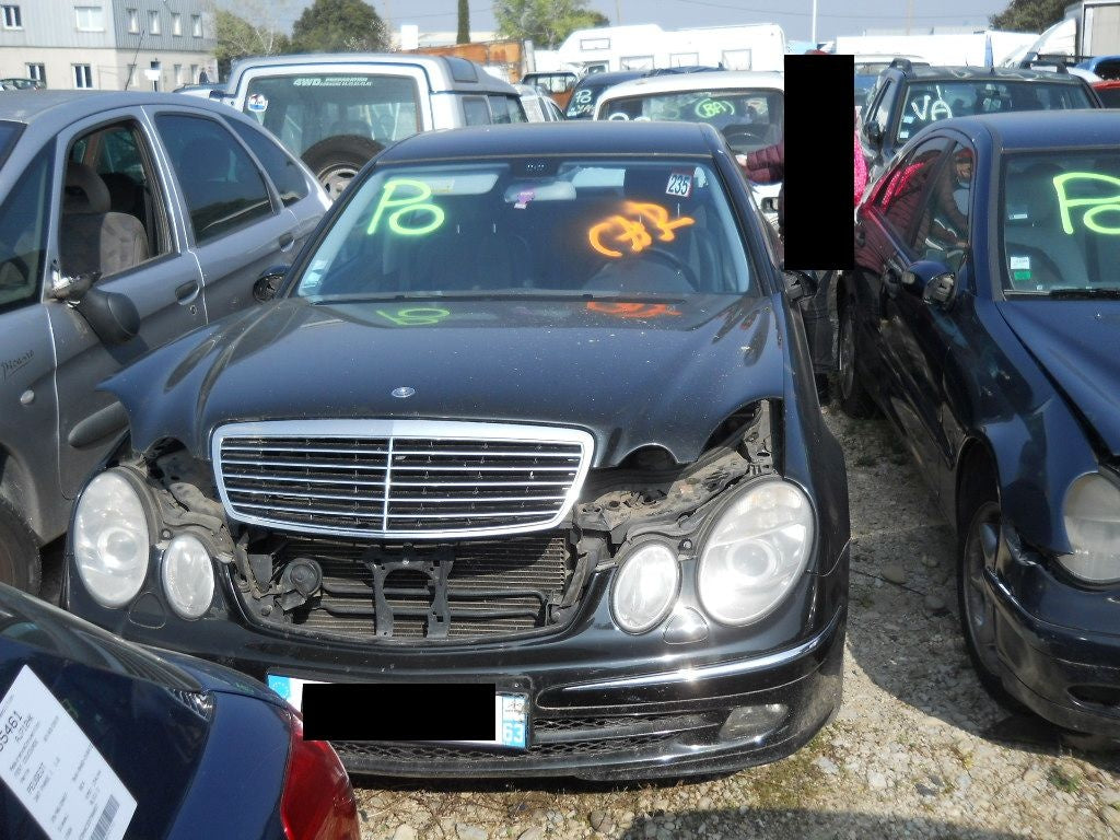 DEZMEMBRAM MERCEDES E CLASS 2006 2.2 DIESEL CARSERO SECOND HAND BACAU SI IASI