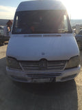 Dezmembram mercedes sprintar 2,2 cdi tipul motor 661.981 anul 2004
